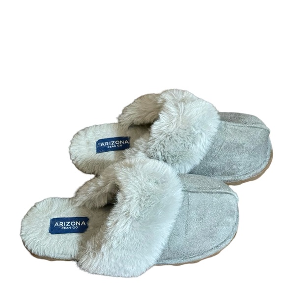 Arizona Becca Faux Fur Gray Slippers Size 5 to 6 small fuzzy slides shoes vegan - Picture 3 of 16